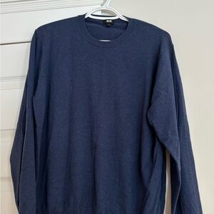 Uniqlo Men's Navy Crewneck Sweater